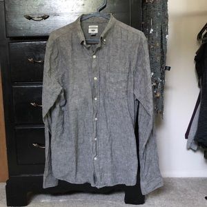 Old Navy Men’s long sleeve button down size Large